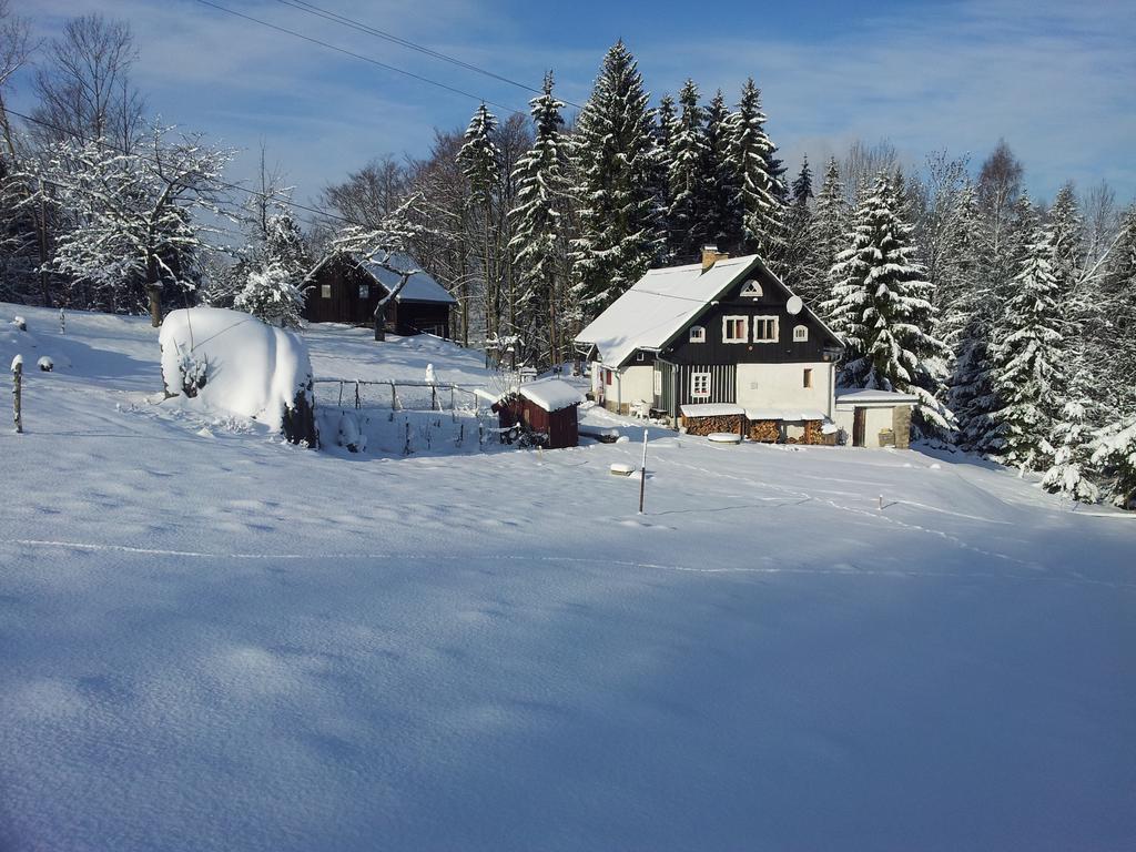 Na Slunecni Pohadkova Chaloupka Ve Sladke Dire Příchovice Exteriör bild